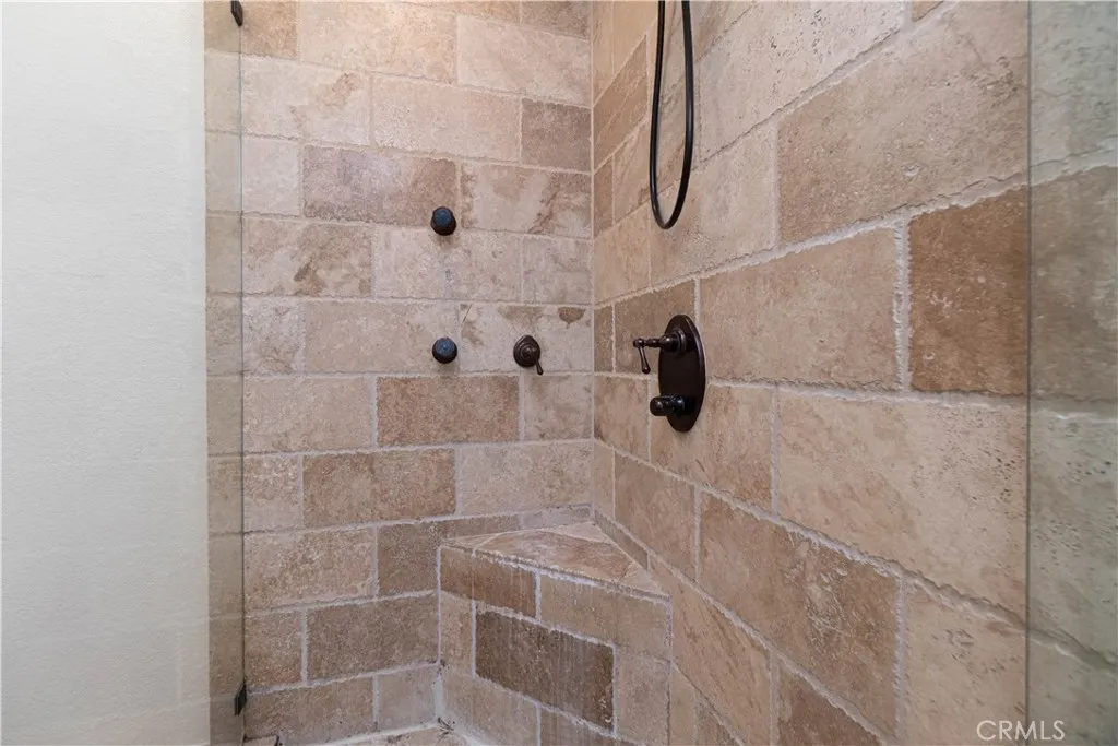23642 Tonada, Moreno Valley, California 92557 home-pic-14