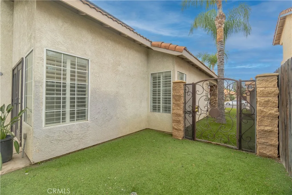 23642 Tonada, Moreno Valley, California 92557 home-pic-47