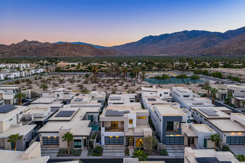 1345 Vue Place, Palm Springs, California 92262 home-pic-46