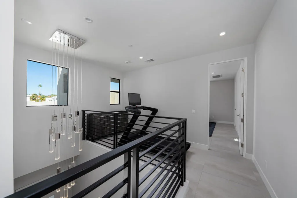 1345 Vue Place, Palm Springs, California 92262 home-pic-24