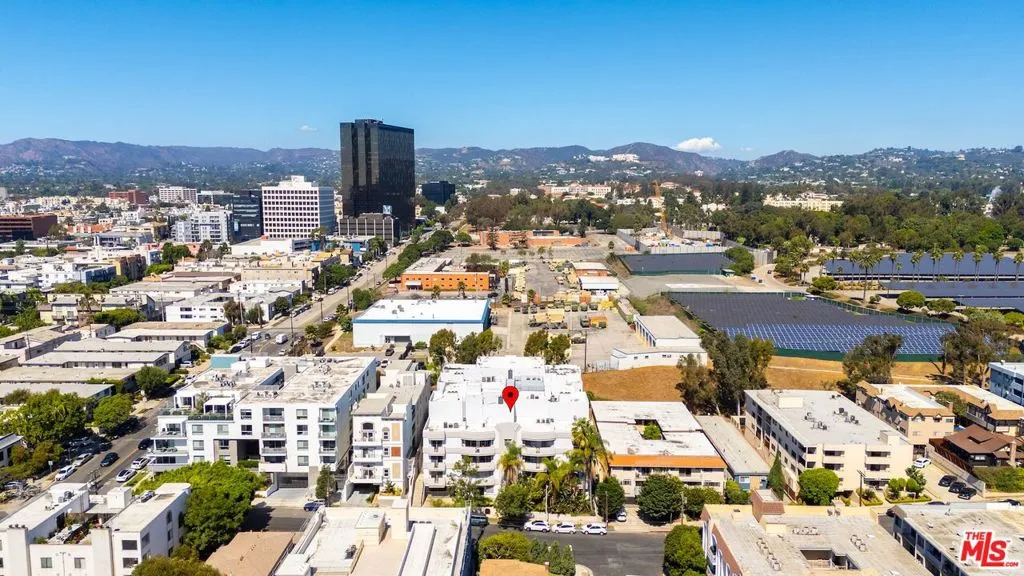 11535 Rochester Avenue 308, Los Angeles, California 90025 home-pic-38