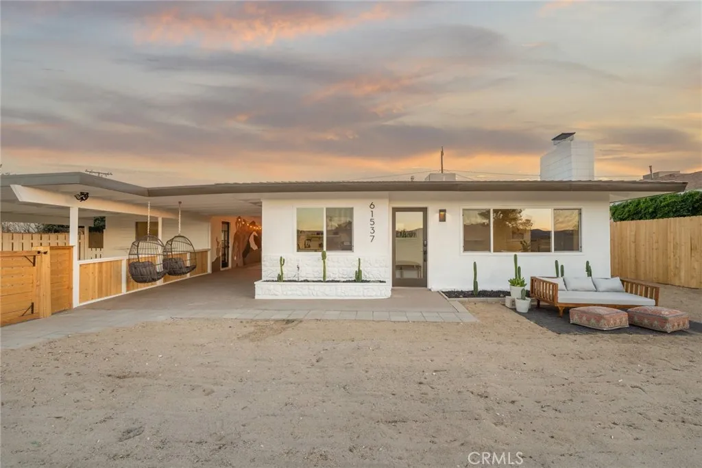 61537 La Jolla, Joshua Tree, California 92252 home-pic-1