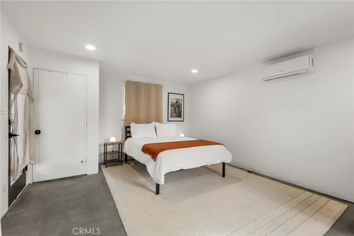 61537 La Jolla, Joshua Tree, California 92252