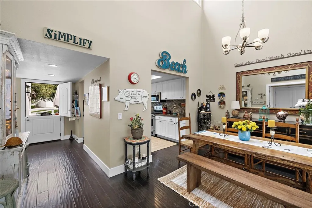 307 Columbia, Newport Beach, California 92663 home-pic-5