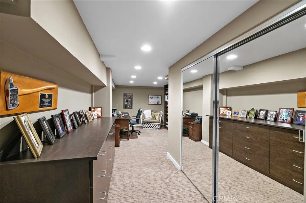 307 Columbia, Newport Beach, California 92663 home-pic-26