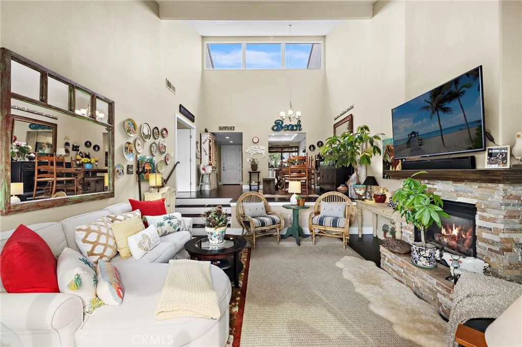 307 Columbia, Newport Beach, California 92663 home-pic-10