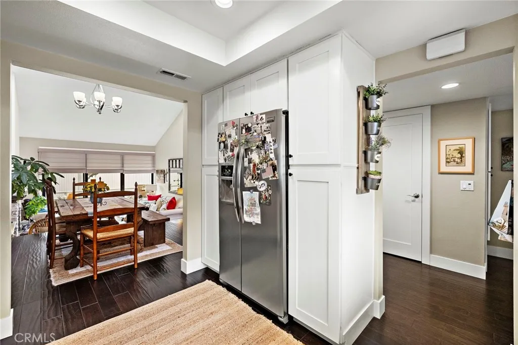 307 Columbia, Newport Beach, California 92663 home-pic-17
