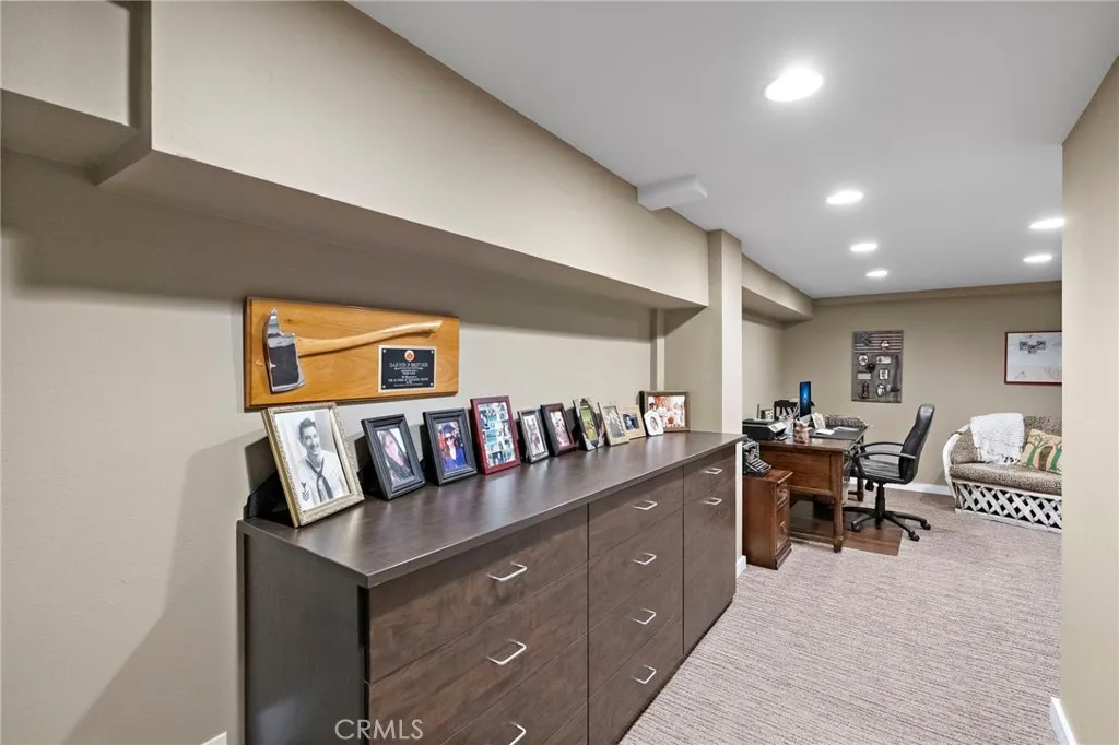 307 Columbia, Newport Beach, California 92663 home-pic-27