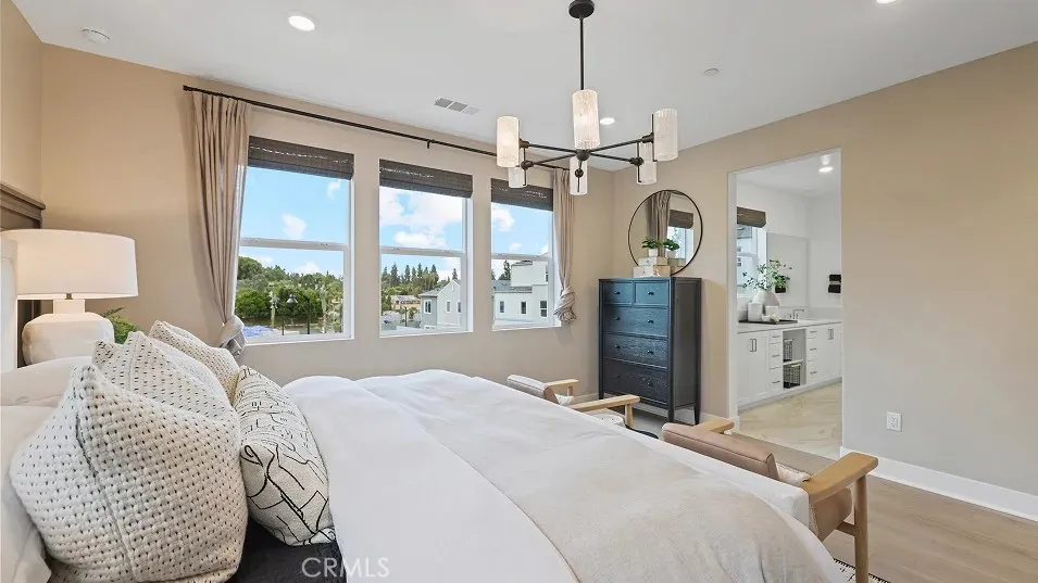 1025 Citron Road, Fullerton, California 92835 home-pic-11