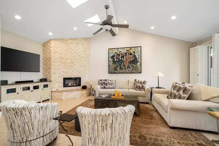 18-web-or-mls-GTBouquet_OPMG_0126_018