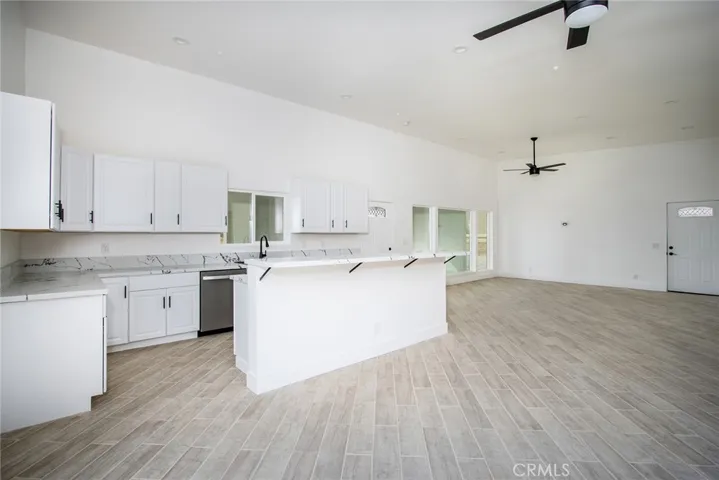 62474 Golden, Joshua Tree, California 92252