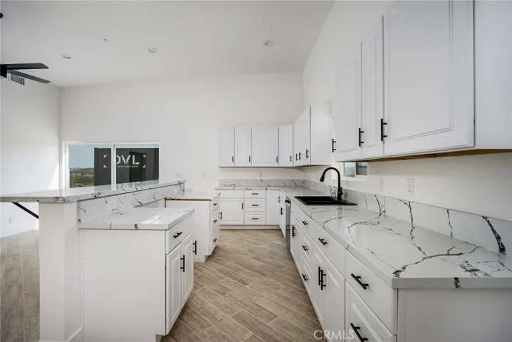 62474 Golden, Joshua Tree, California 92252