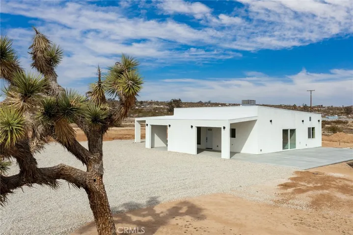 62474 Golden, Joshua Tree, California 92252