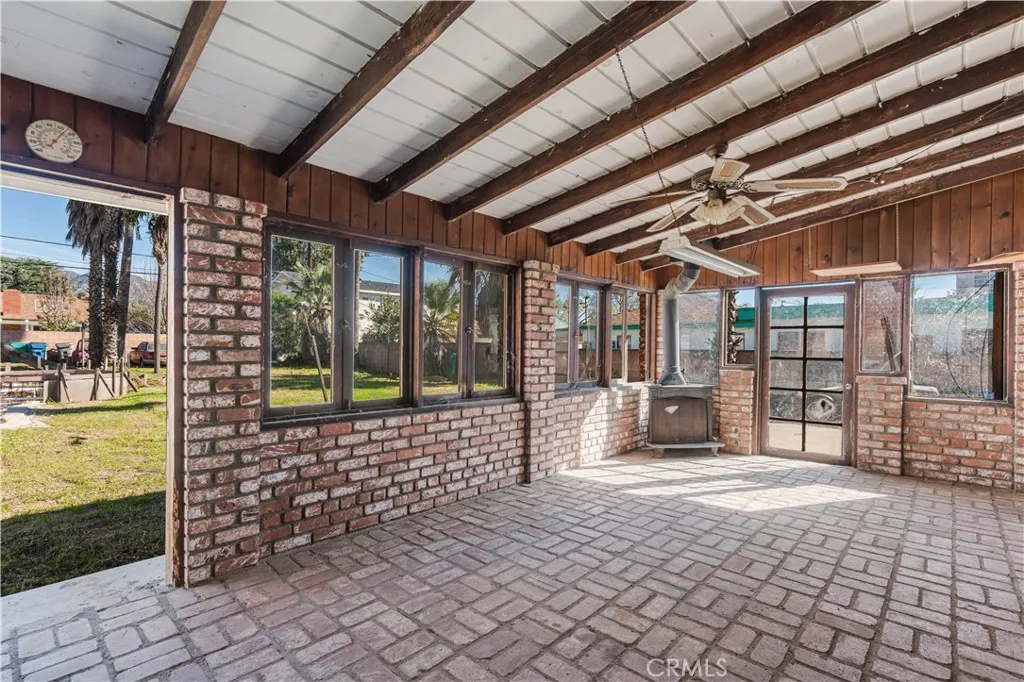 1617 Knox, San Fernando, California 91340 home-pic-19