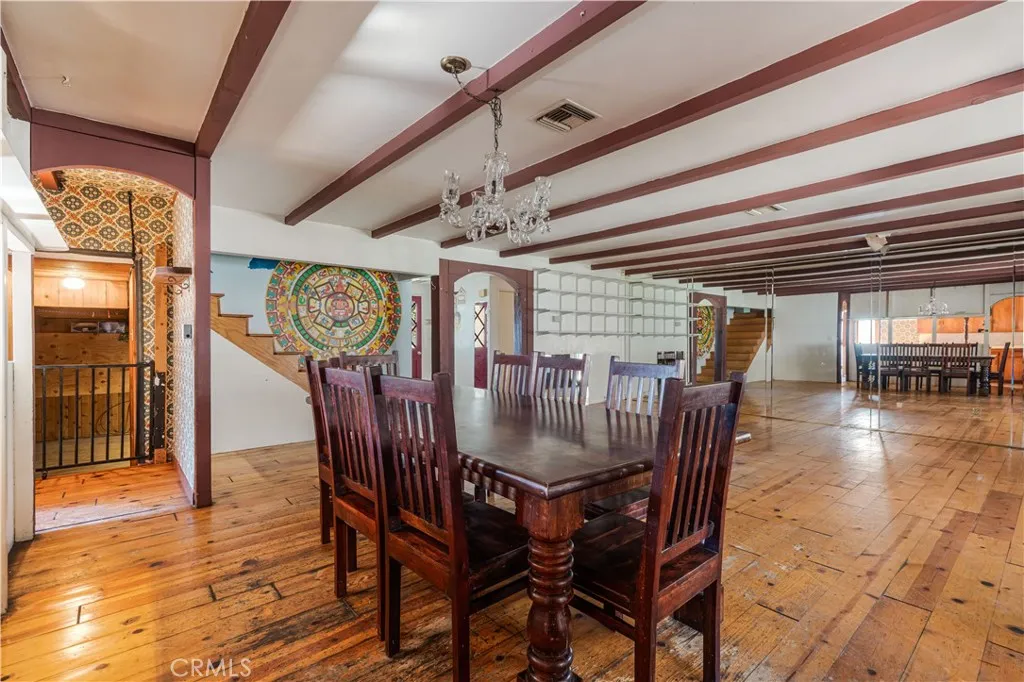 1617 Knox, San Fernando, California 91340 home-pic-13