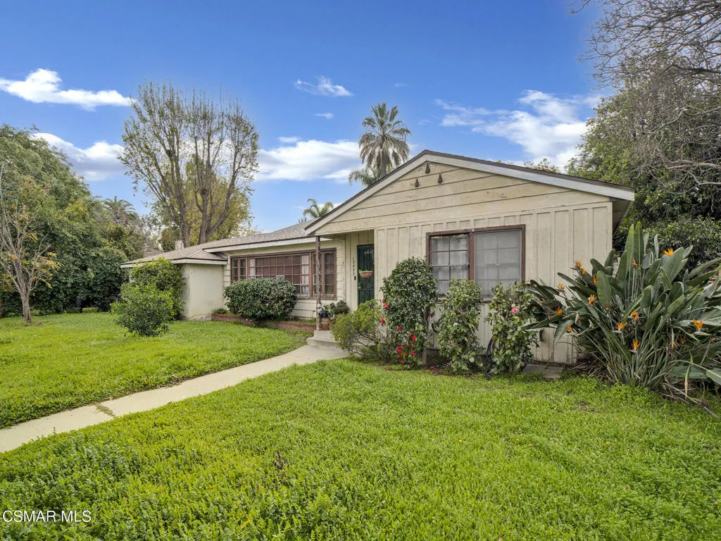 13422 Oxnard Street, Valley Glen, California 91401 home-pic-5