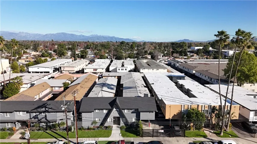 6640 Darby Avenue, Reseda, California 91335