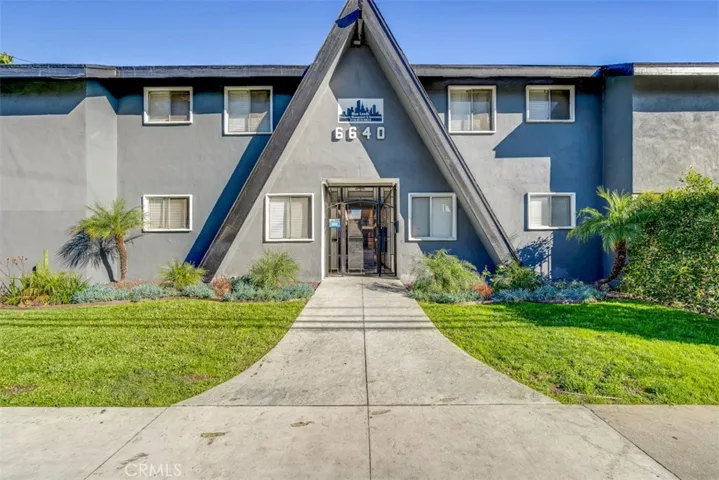 6640 Darby Avenue, Reseda, California 91335