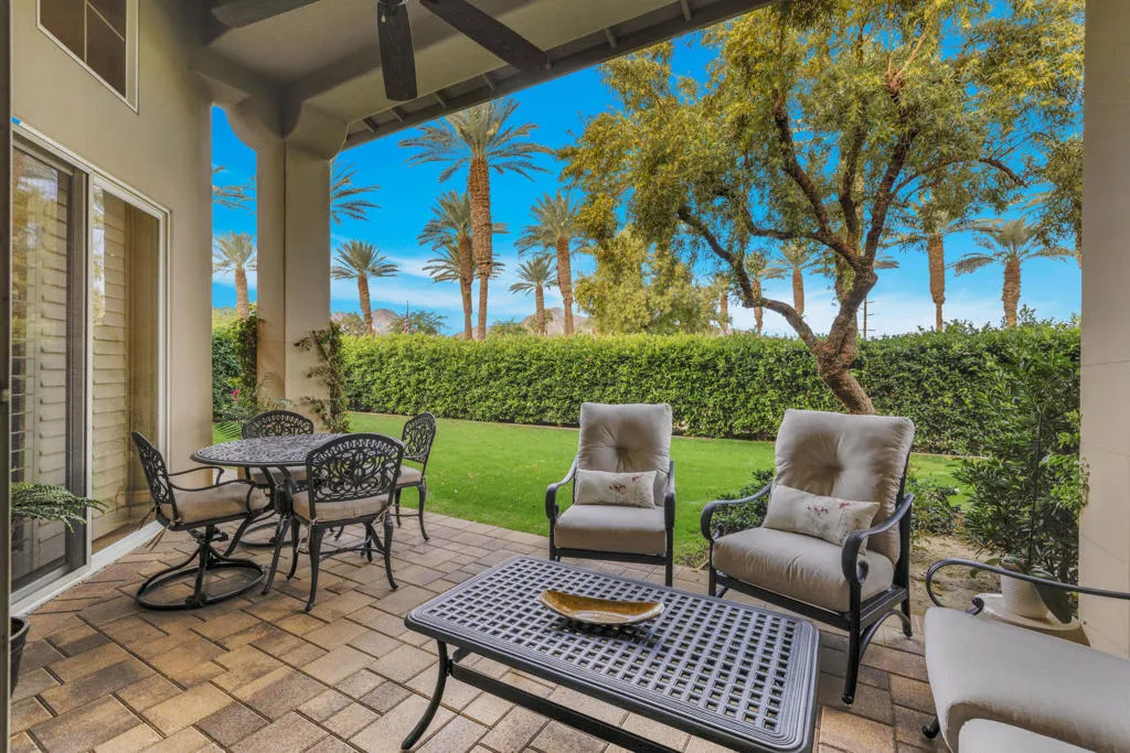 48055 Via Vallarta, La Quinta, California 92253 home-pic-32
