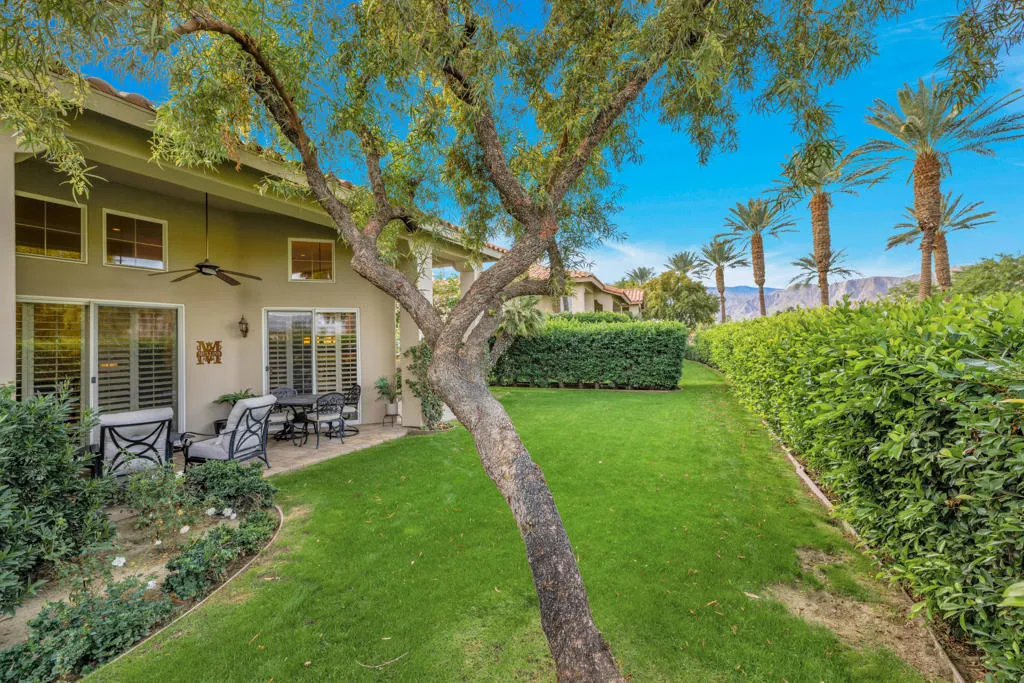 48055 Via Vallarta, La Quinta, California 92253 home-pic-36