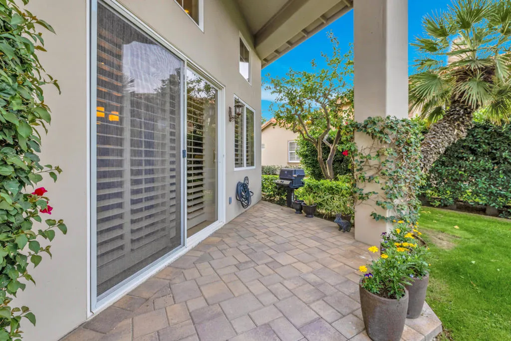 48055 Via Vallarta, La Quinta, California 92253 home-pic-33