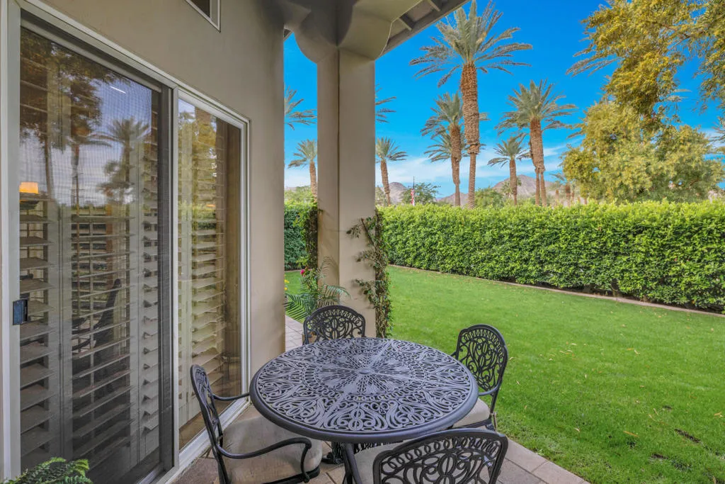 48055 Via Vallarta, La Quinta, California 92253 home-pic-34