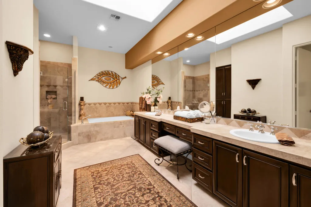 48055 Via Vallarta, La Quinta, California 92253 home-pic-21