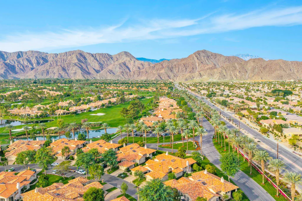 48055 Via Vallarta, La Quinta, California 92253 home-pic-41