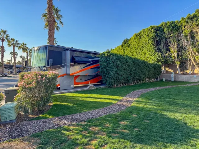luxury RV lot 156-2