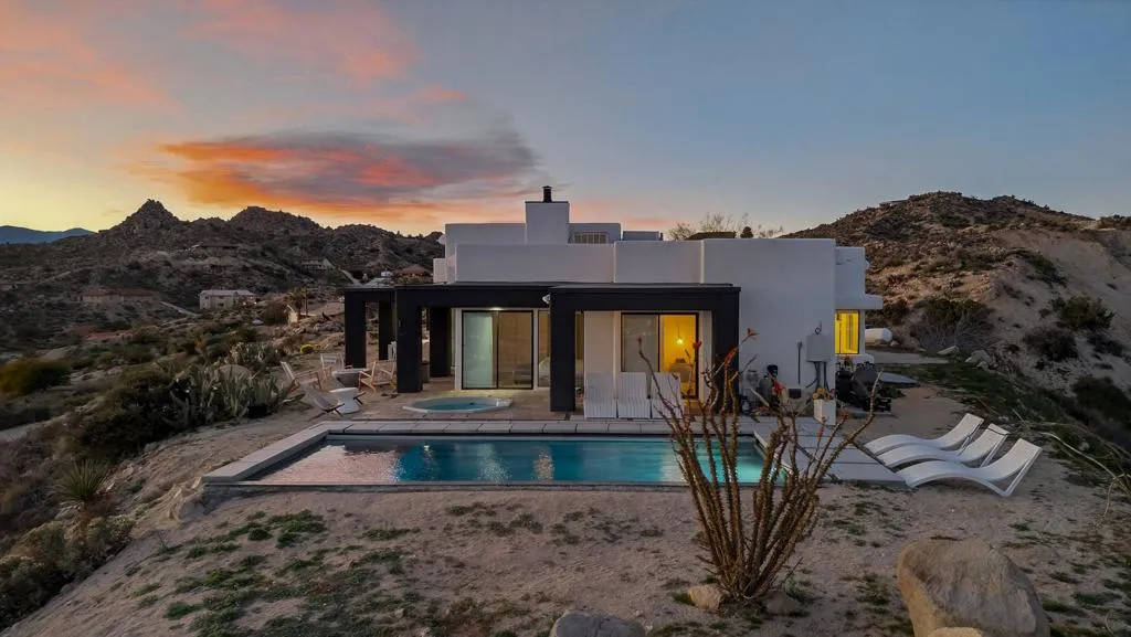 57075 Farrelo Court, Yucca Valley, California 92284 home-pic-38