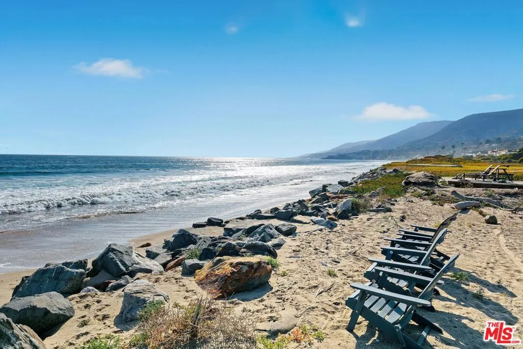 30830 Broad Beach Road, Malibu, California 90265 home-pic-10