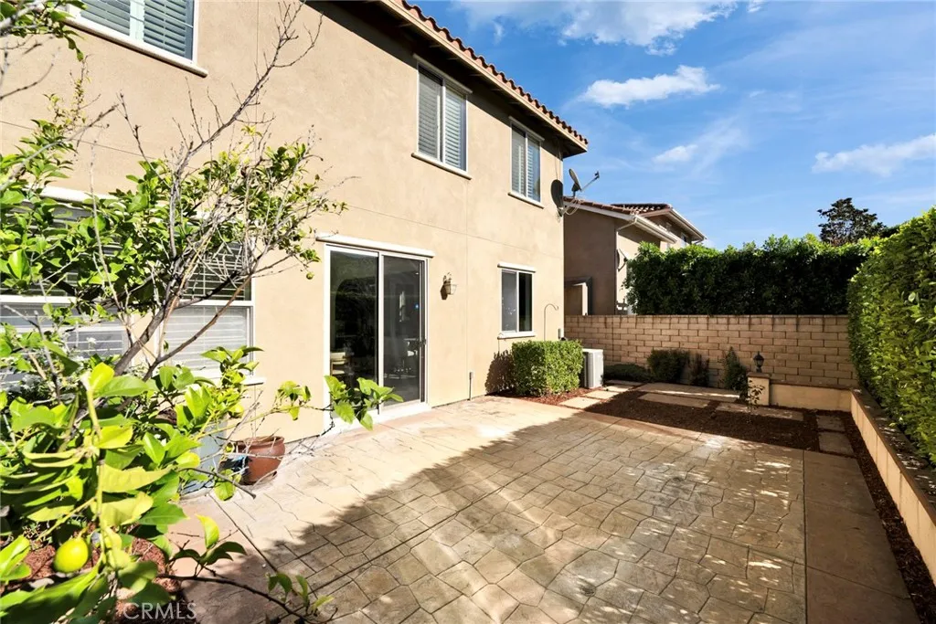 1060 Rose, Pasadena, California 91107 home-pic-30