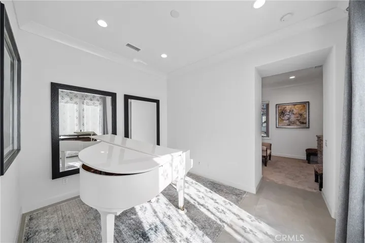 Sitting area of secondary primary. With double doors to yard.