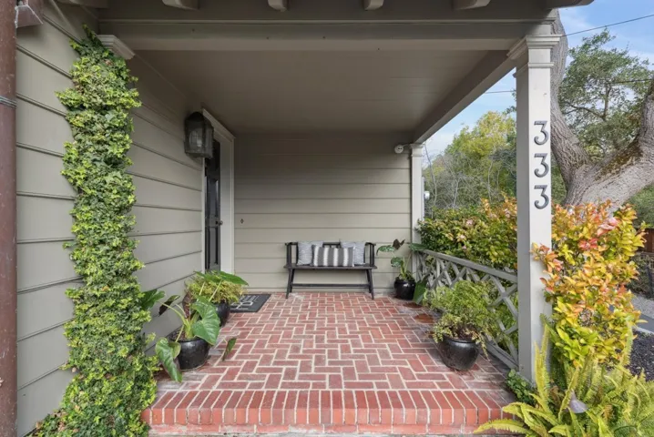 333 333 Hampton Road, Piedmont, California 94611