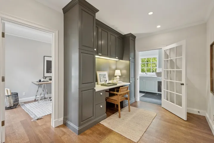 333 333 Hampton Road, Piedmont, California 94611