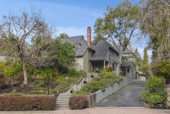333 333 Hampton Road, Piedmont, California 94611