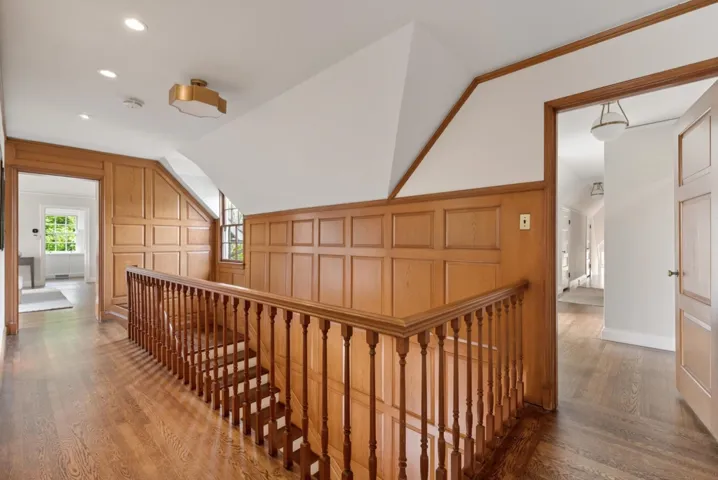 333 333 Hampton Road, Piedmont, California 94611