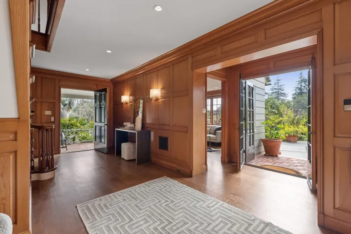 333 333 Hampton Road, Piedmont, California 94611
