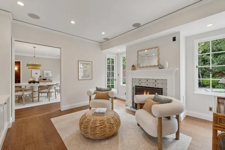 333 333 Hampton Road, Piedmont, California 94611