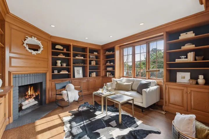 333 333 Hampton Road, Piedmont, California 94611