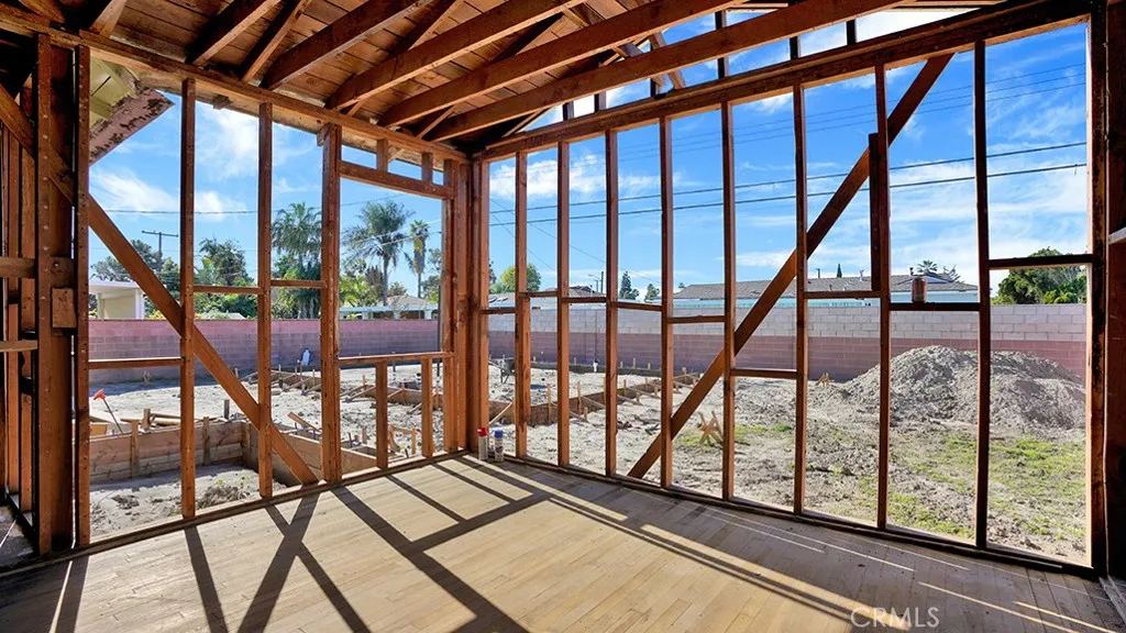 209 N Dahlia Drive, Anaheim, California 92801 home-pic-7
