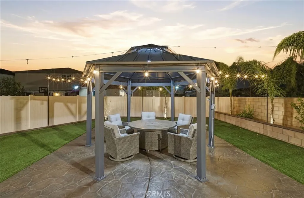 24703 Lightning Way, Moreno Valley, California 92551 home-pic-41