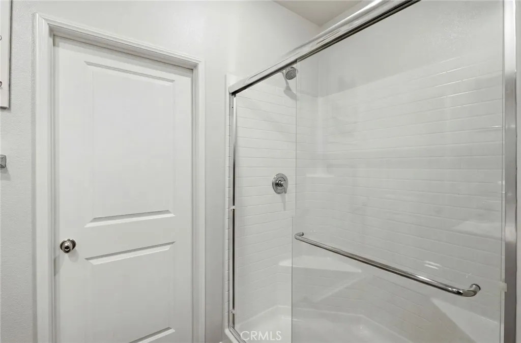 24703 Lightning Way, Moreno Valley, California 92551 home-pic-29