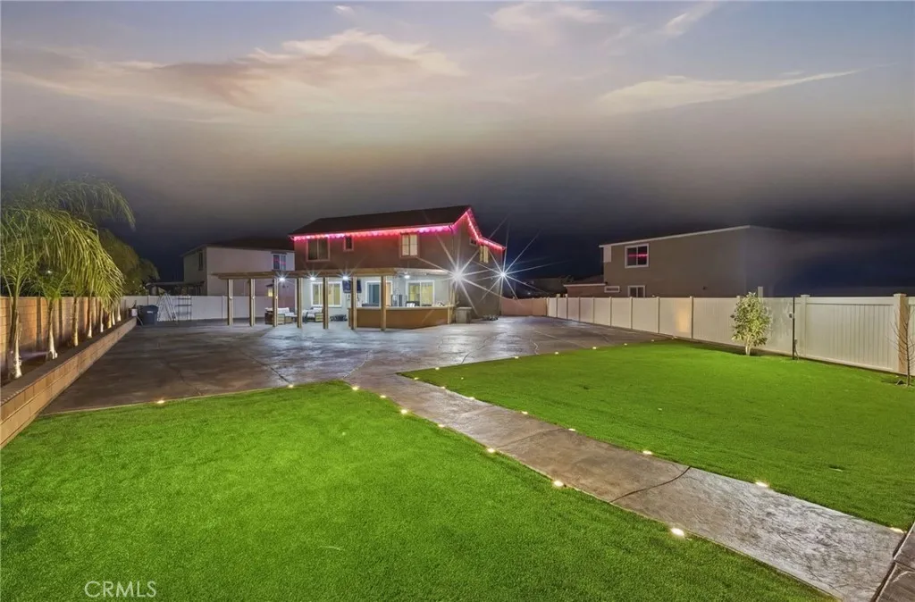 24703 Lightning Way, Moreno Valley, California 92551 home-pic-43