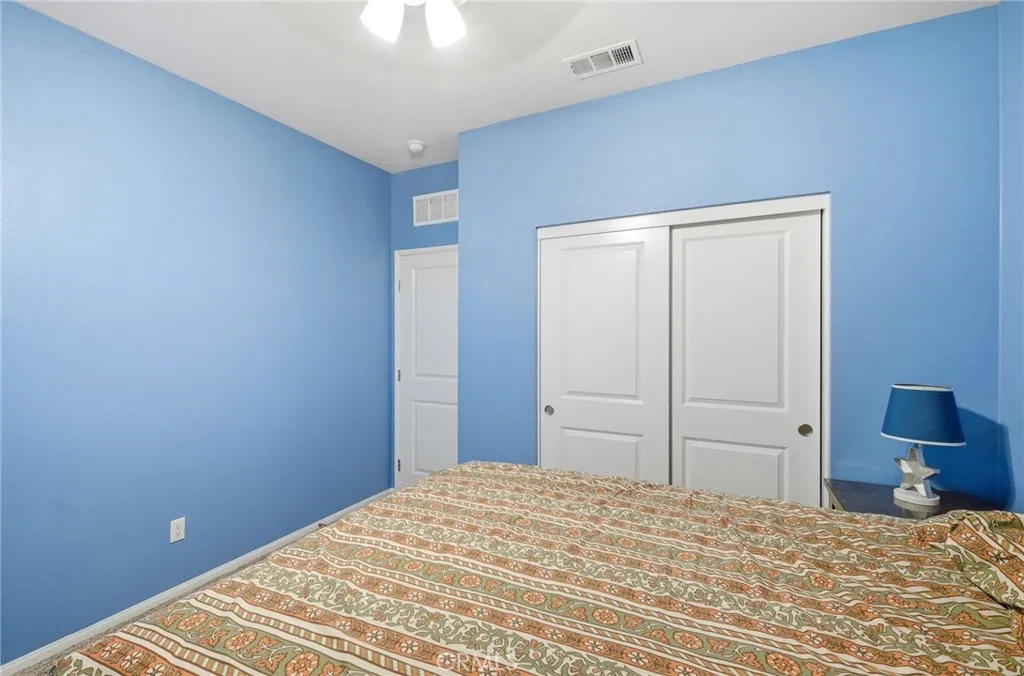 24703 Lightning Way, Moreno Valley, California 92551 home-pic-20
