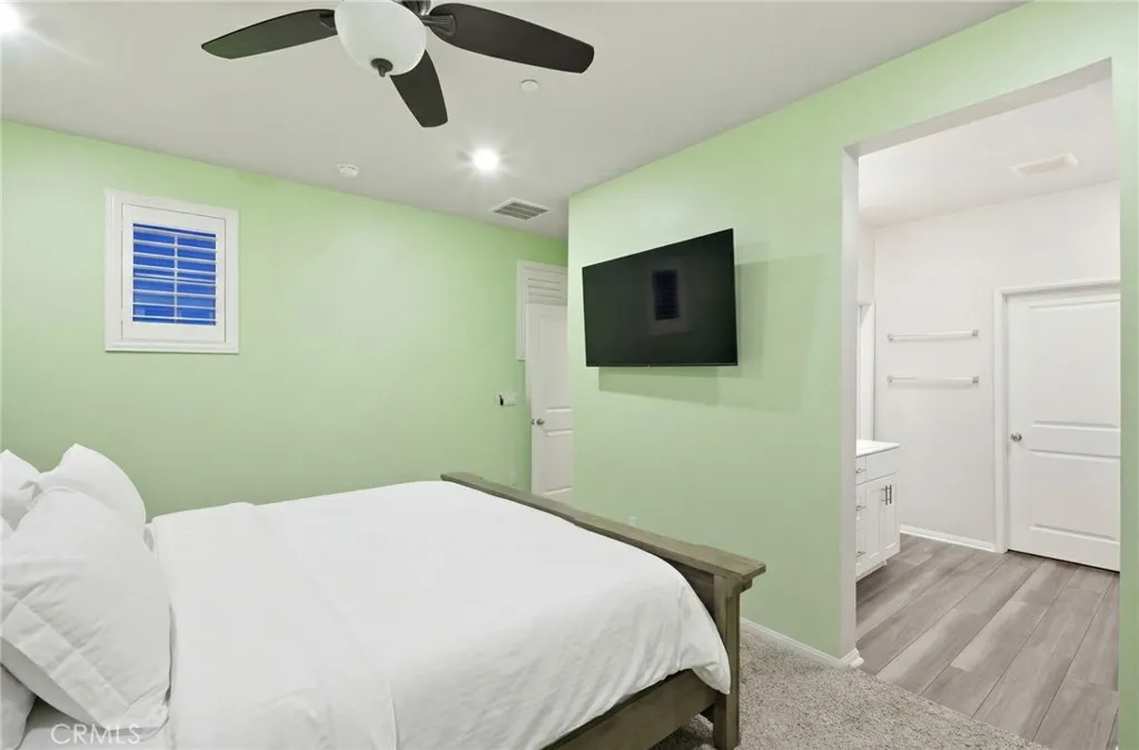 24703 Lightning Way, Moreno Valley, California 92551 home-pic-26