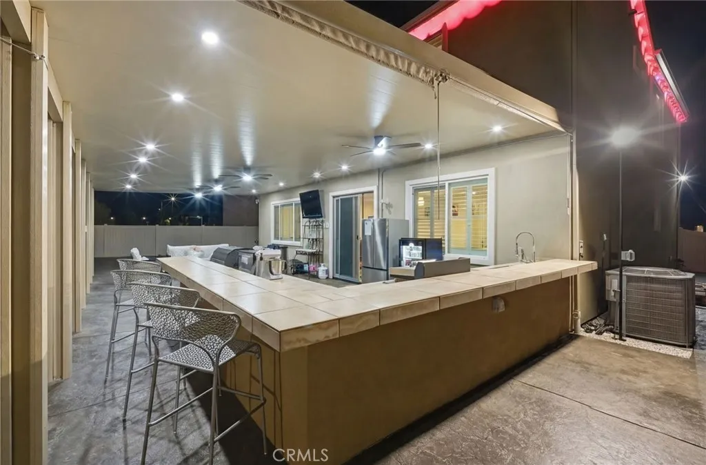 24703 Lightning Way, Moreno Valley, California 92551 home-pic-33