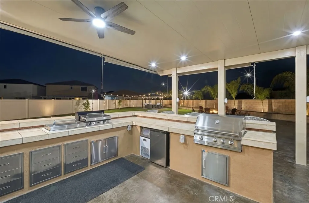 24703 Lightning Way, Moreno Valley, California 92551 home-pic-36