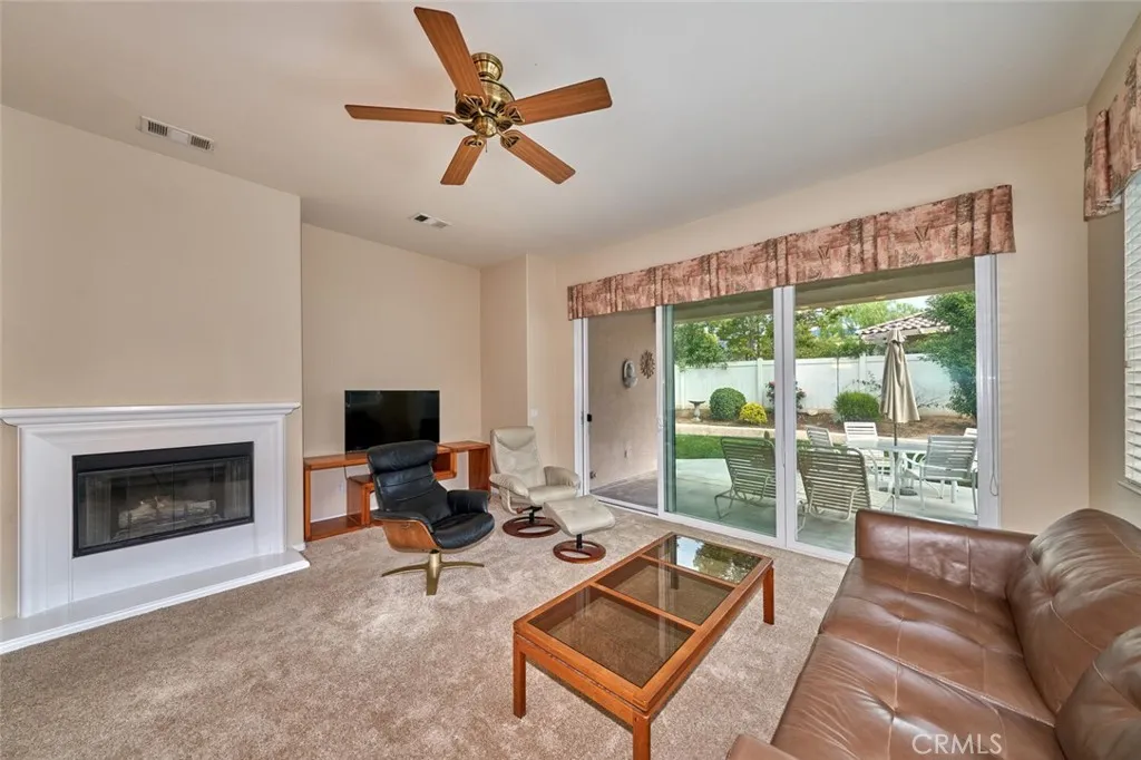 1566 High Meadow, Beaumont, California 92223 home-pic-10