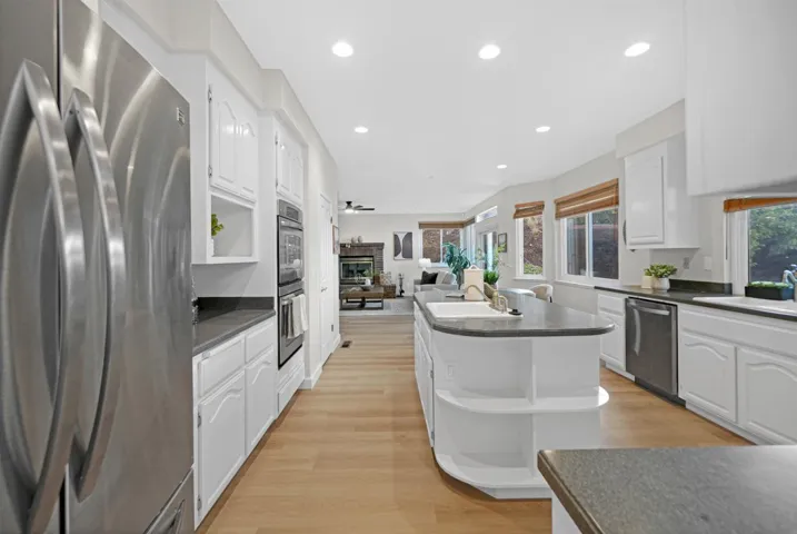 28475 Fox Hollow Dr, Hayward, California 94542